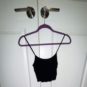FOREVER 21 (PUBLIK) BLACK CROPPED CAMI